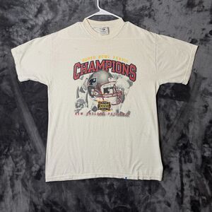 Vintage NFL New England Patriots SuperBowl XXXVIII Short Sleeve Size Large